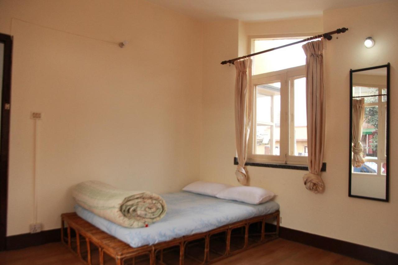 Ojas Wellness B&B Lalitpur Экстерьер фото